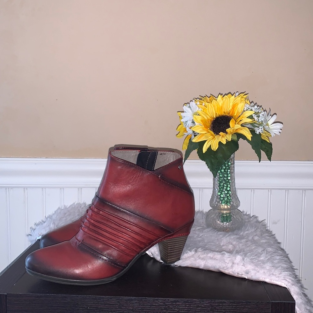 Pikolinos Ankle Boots